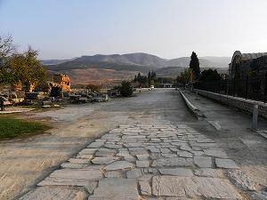 s-20101116Hierapolis-Pamukkale (27).jpg